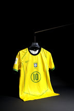 Brazil | RONALDINHO #10 | 2004 | Home Kit | Retro Design | Yellow & Green | Regular Fit