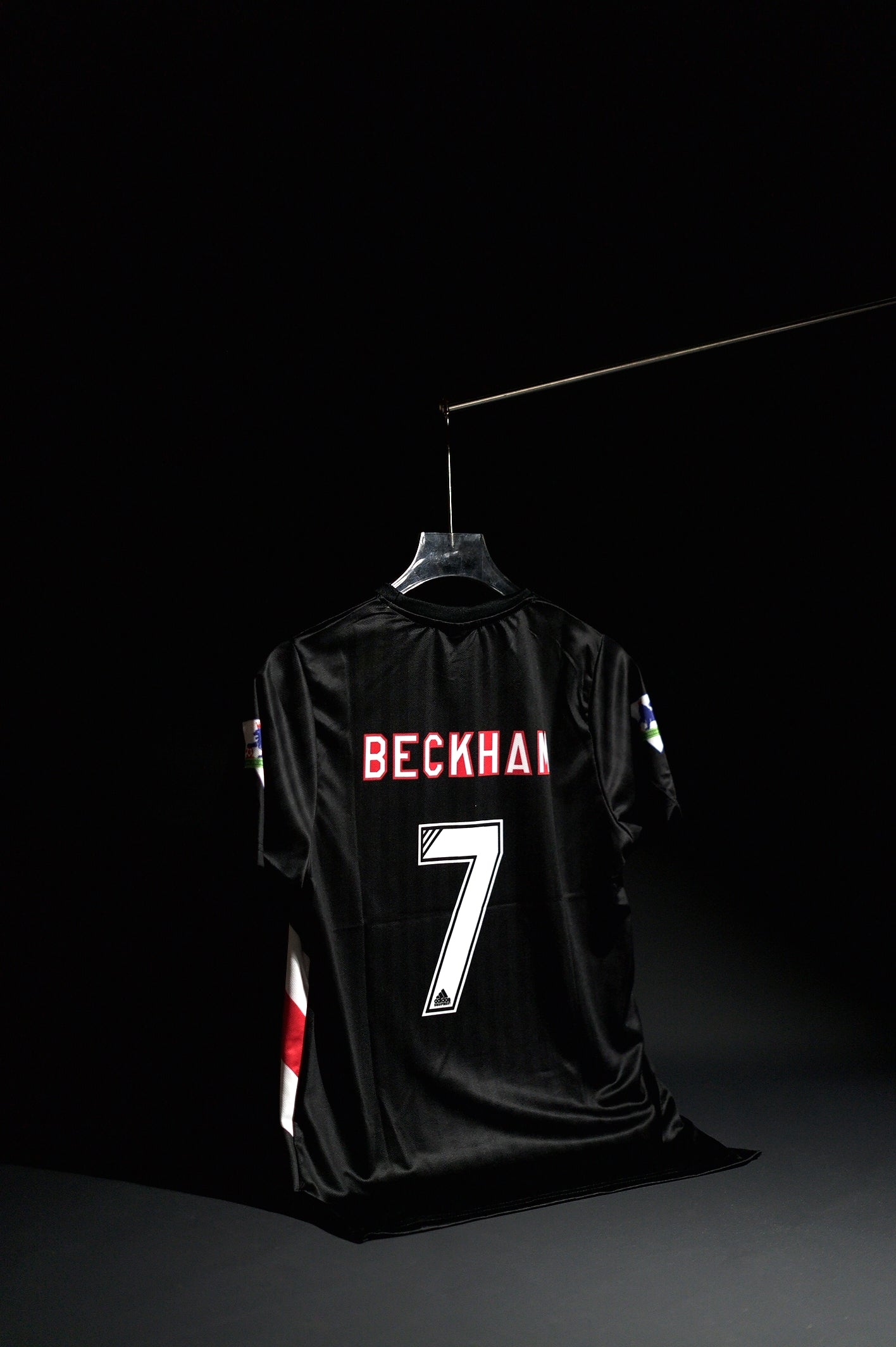 Manchester United | BECKHAM #7 | 1993-94 | Away Kit | Retro Design | Black | Regular Fit