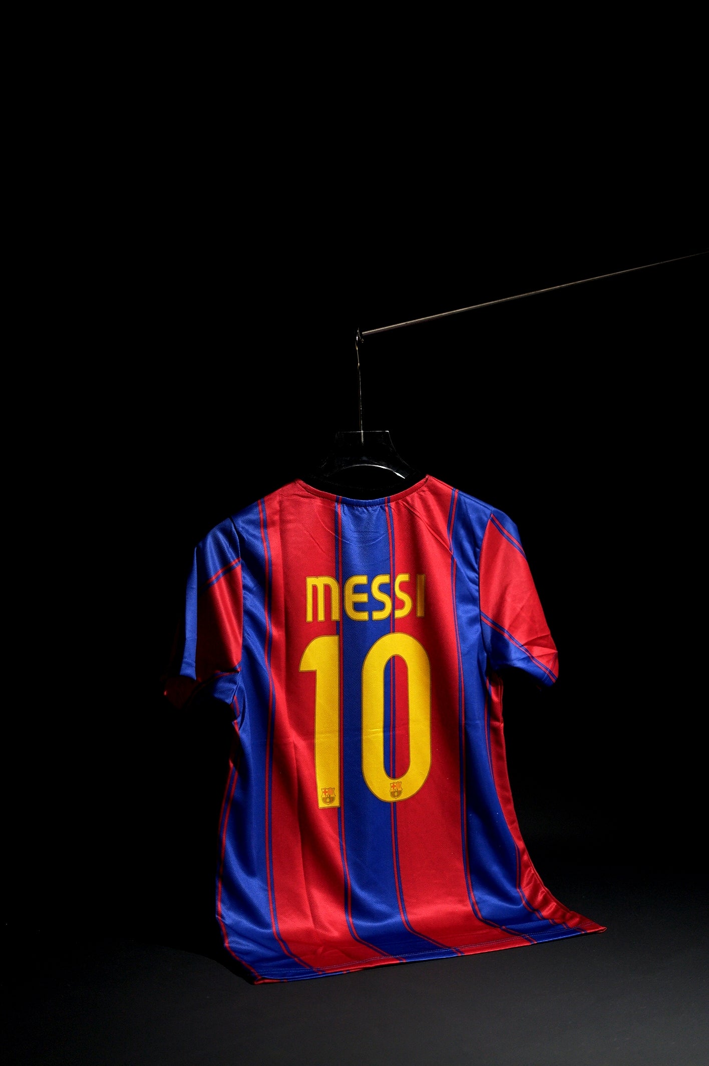 FC Barcelona | LIONEL MESSI #10 | 2007-08 | Home Kit | Retro Design | Blue & Red  | Regular Fit
