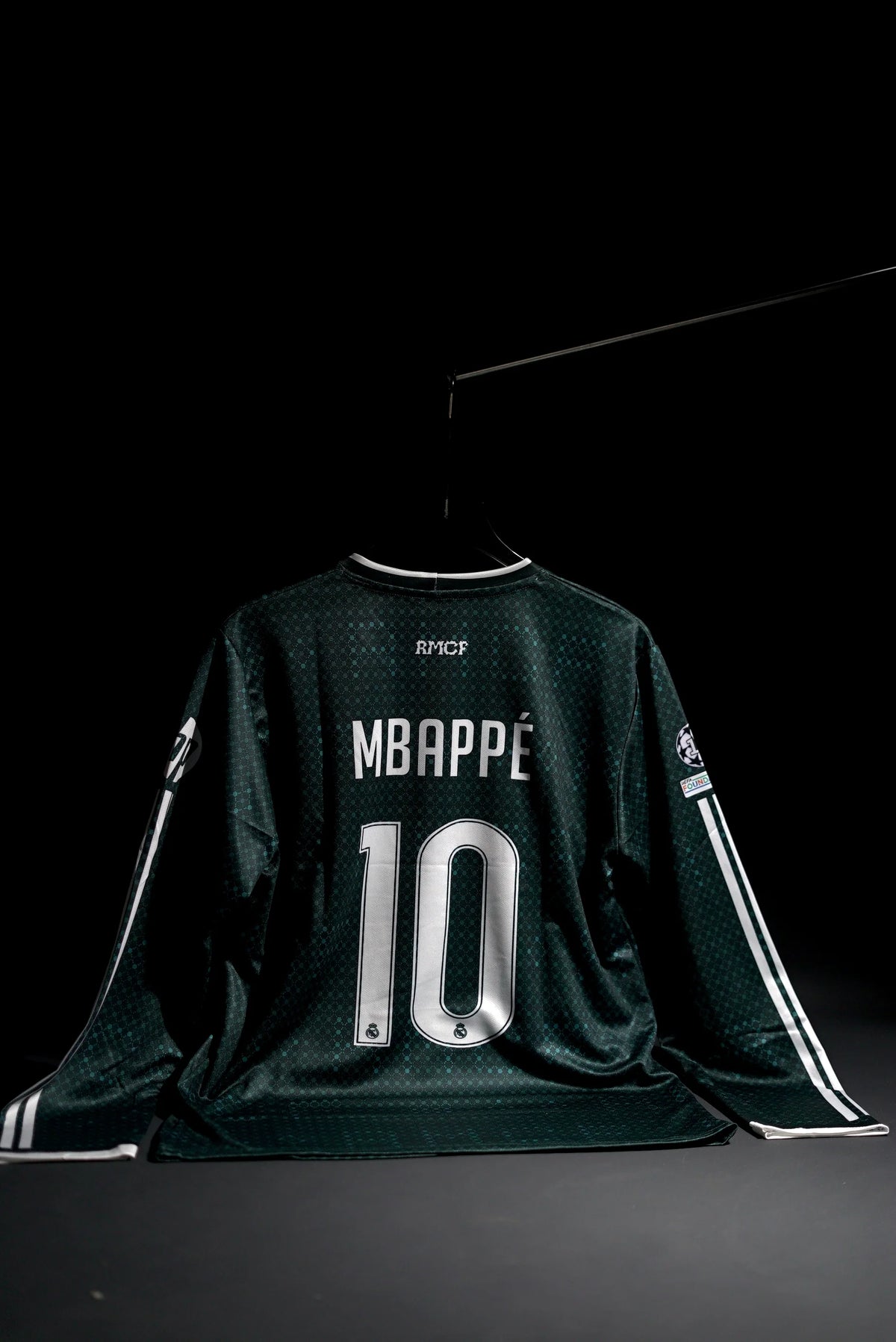 Real Madrid | KYLIAN MBAPPE #10 | 2026-27 | Home Kit | Emirates | Latest Design | Green | Embroidered Badges | Full Sleeve Kit