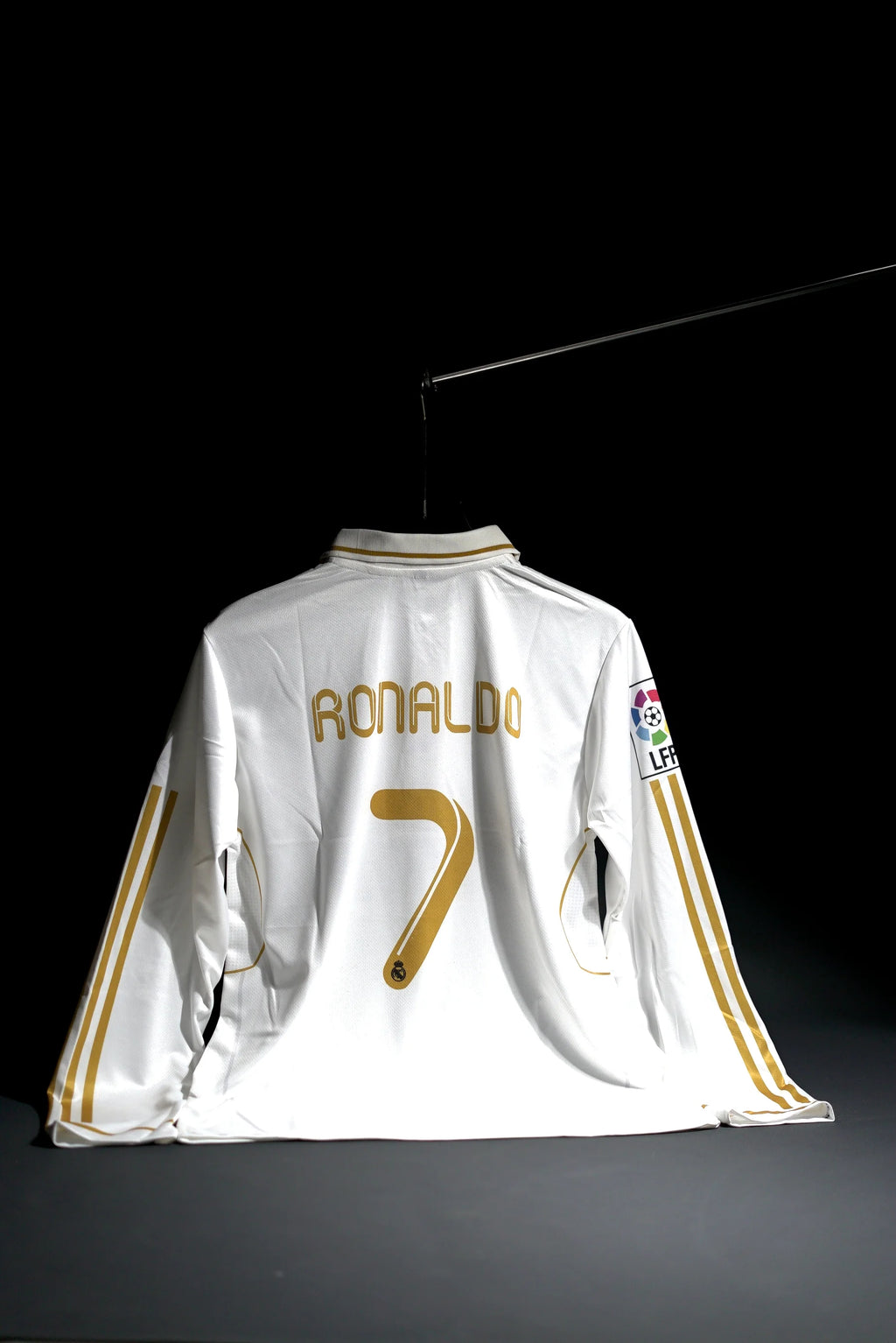 Real Madrid | CRISTIANO RONALDO #7 | 2011-12 | Home Kit | bwin | Retro Design | White | Embroidered Badges | Collared Full Sleeve Kit (Copy)