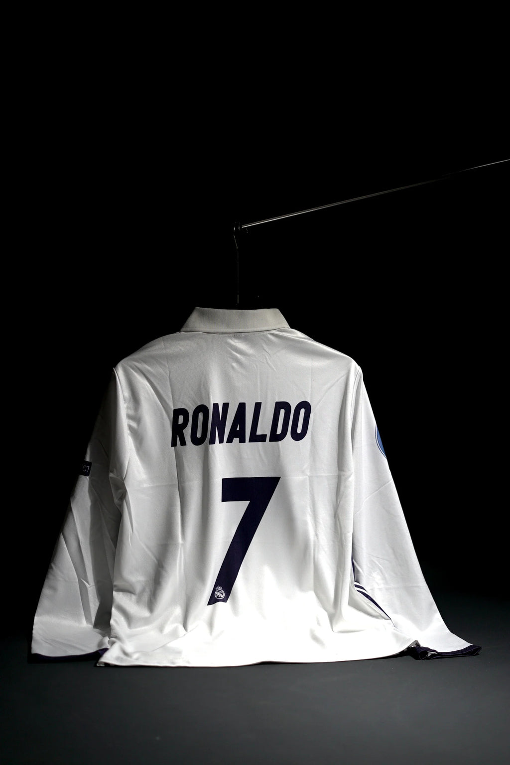 Real Madrid | CRISTIANO RONALDO #7 | 2016-17 | Home Kit | Fly Emirates | Retro Design | White | Embroidered Badges | Collared Full Sleeve Kit