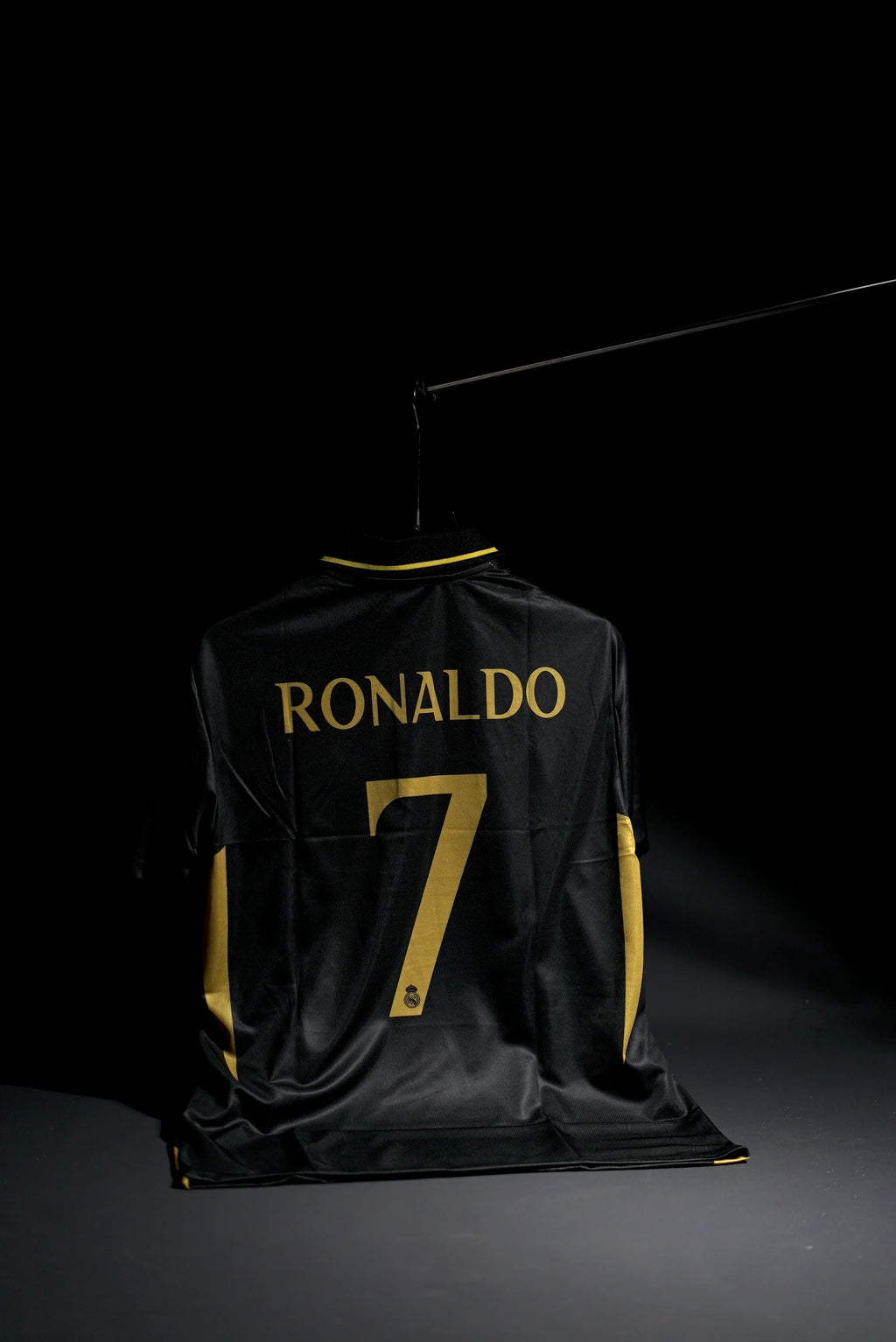 Real Madrid | CRISTIANO RONALDO #7 | 2024 | Special Kit | Black & Gold | Embroidered Badges | Collared Kit | Regular Fit