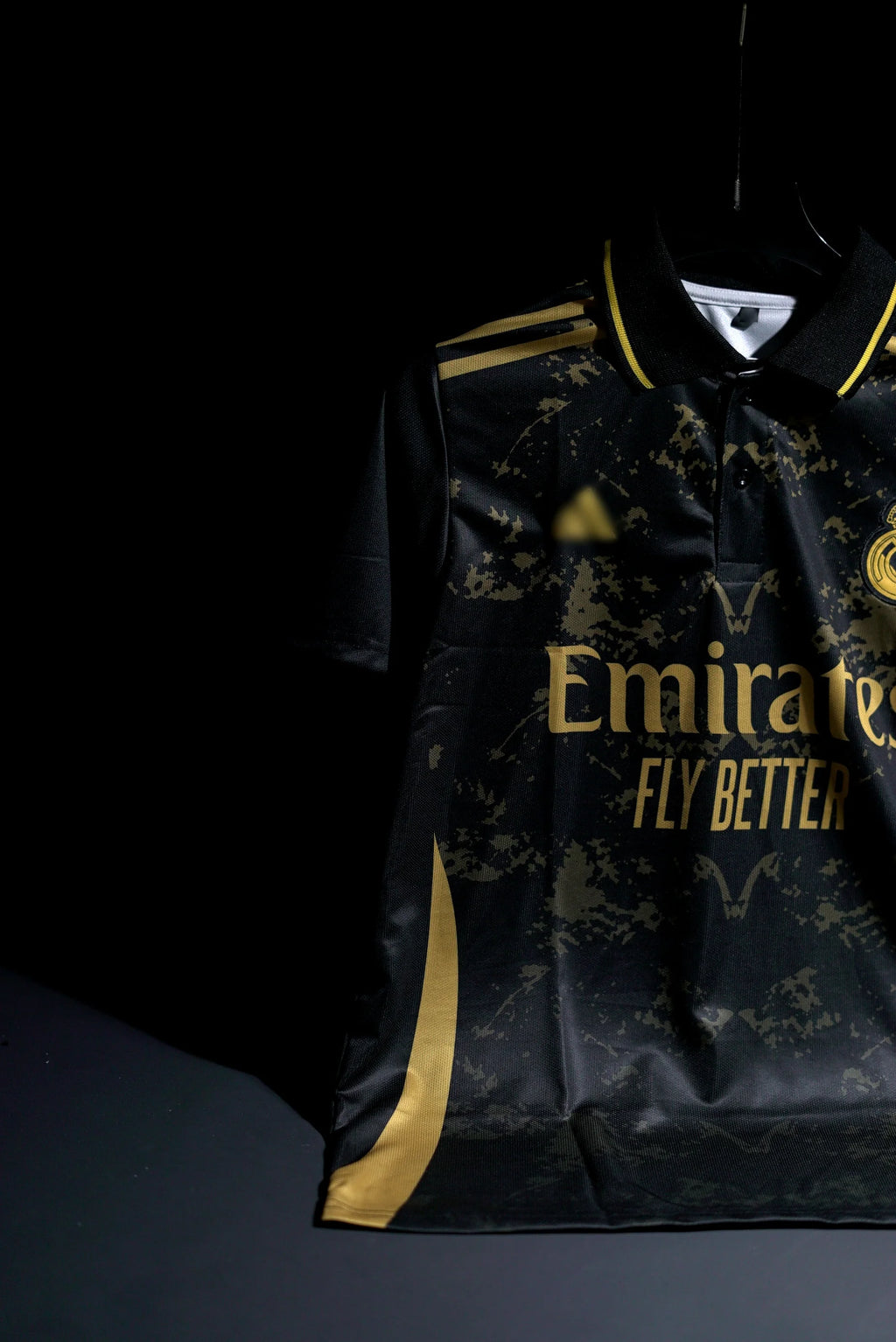 Real Madrid | CRISTIANO RONALDO #7 | 2024 | Special Kit | Black & Gold | Embroidered Badges | Collared Kit | Regular Fit