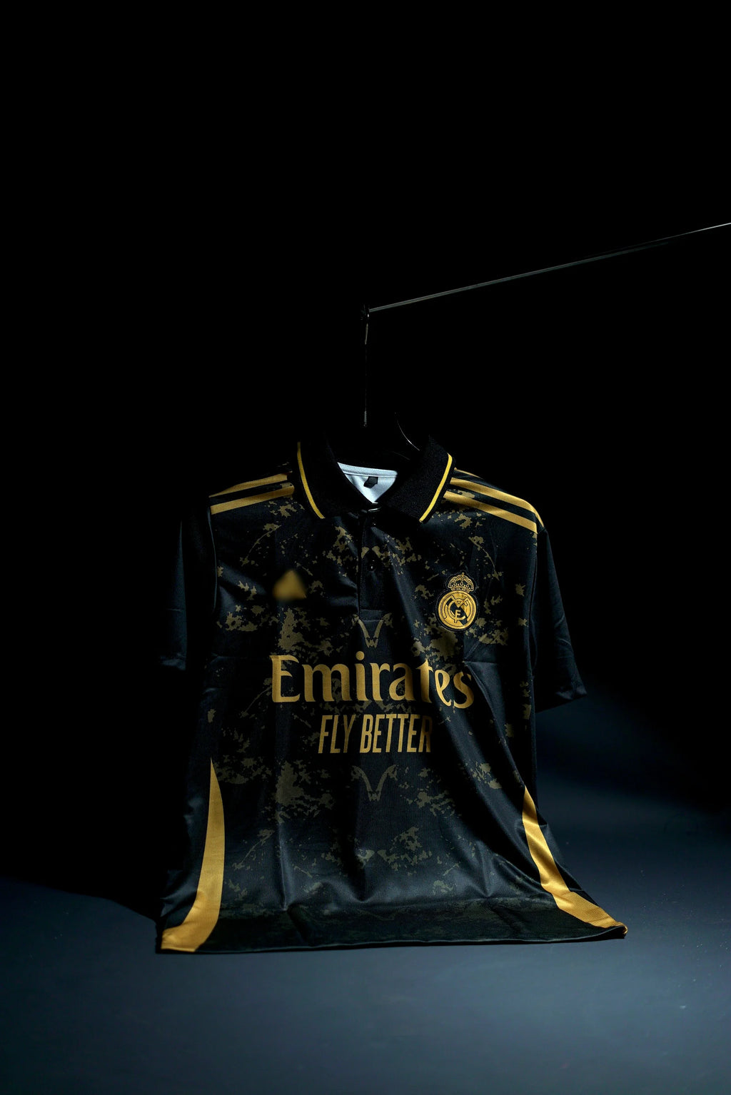 Real Madrid | CRISTIANO RONALDO #7 | 2024 | Special Kit | Black & Gold | Embroidered Badges | Collared Kit | Regular Fit