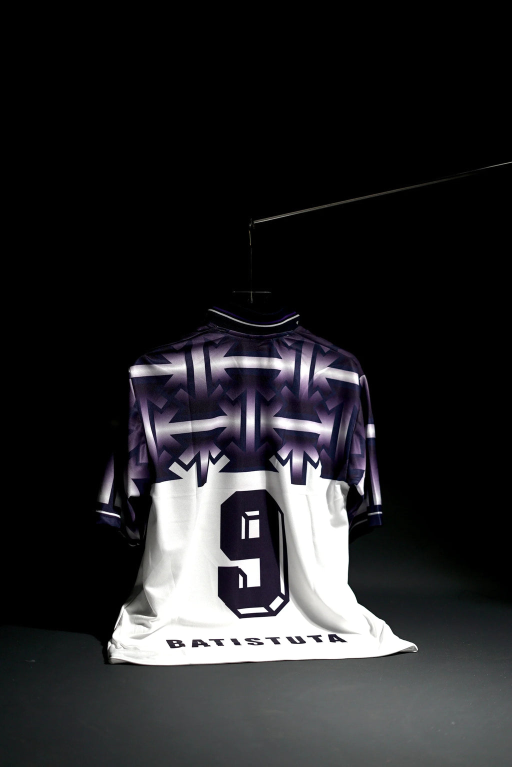 FC Fiorentina | BATISTUTA #9 | 1992-93 | Away Kit | 7Up | Embroidered | Special Kit | Retro Design | White & Black | Collared Kit | Oversized Fit