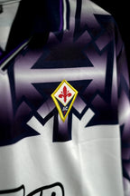 FC Fiorentina | BATISTUTA #9 | 1992-93 | Away Kit | 7Up | Embroidered | Special Kit | Retro Design | White & Black | Collared Kit | Oversized Fit