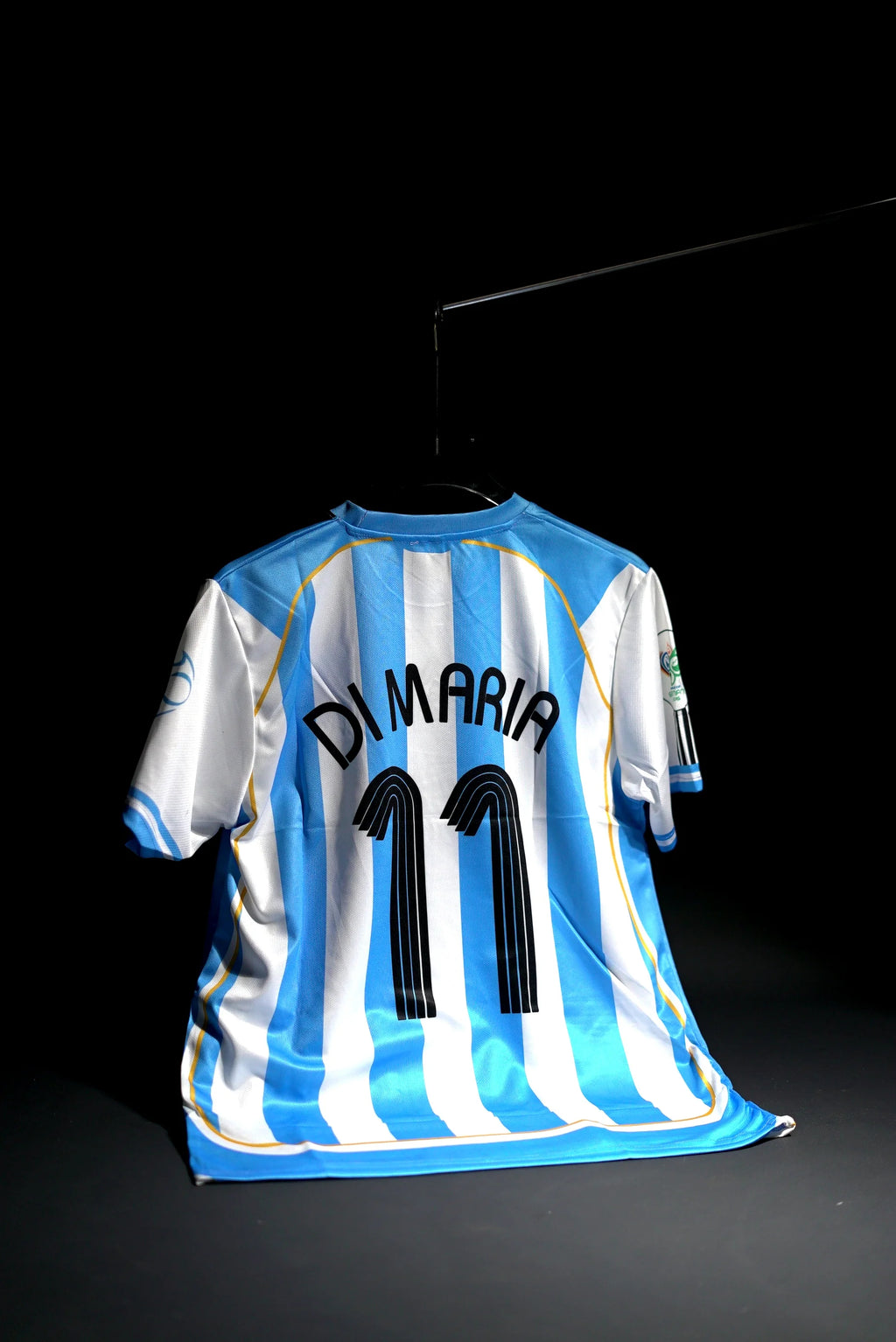 Argentina | DI MARIA #11 | 2006 | Home Kit | Retro Design | Sky Blue & White | Embroidered Badges | Regular Fit