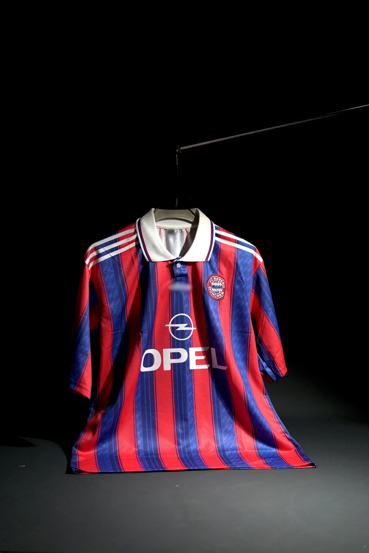 FC Bayern Munchen | MATTHAUS  #10 | 1993-94 | Home Kit | Opel | Embroidered | Special Kit | Retro Design | Blue & Red | Collared Kit | Oversized Fit