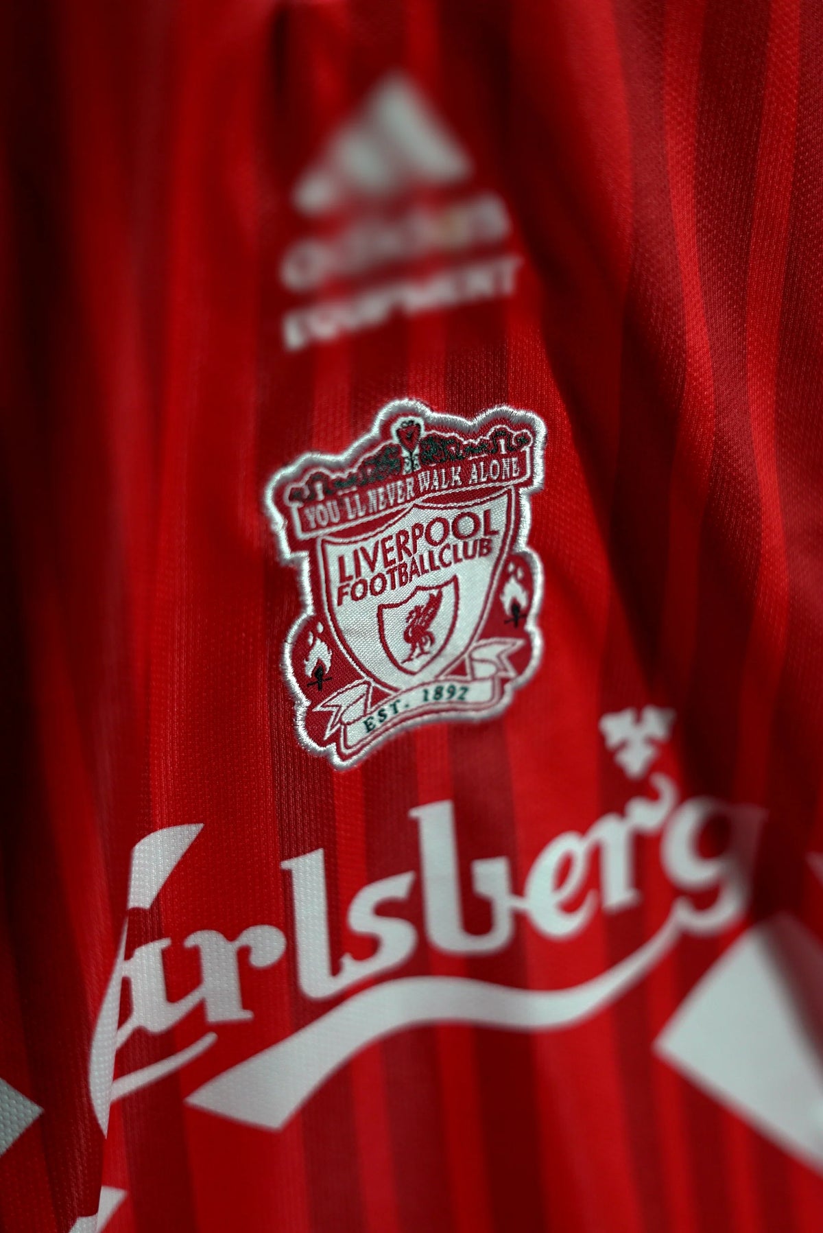 Liverpool FC | TORRES #9 | 1993-95 | Home Kit | Embroidered | Carlsberg | Retro Design | Red | Collared Kit | Oversized Fit