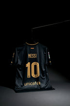 FC Barcelona | LIONEL MESSI #10 | 2020-21 | Away Kit | Rakuten | Retro Design | Black | Regular Fit