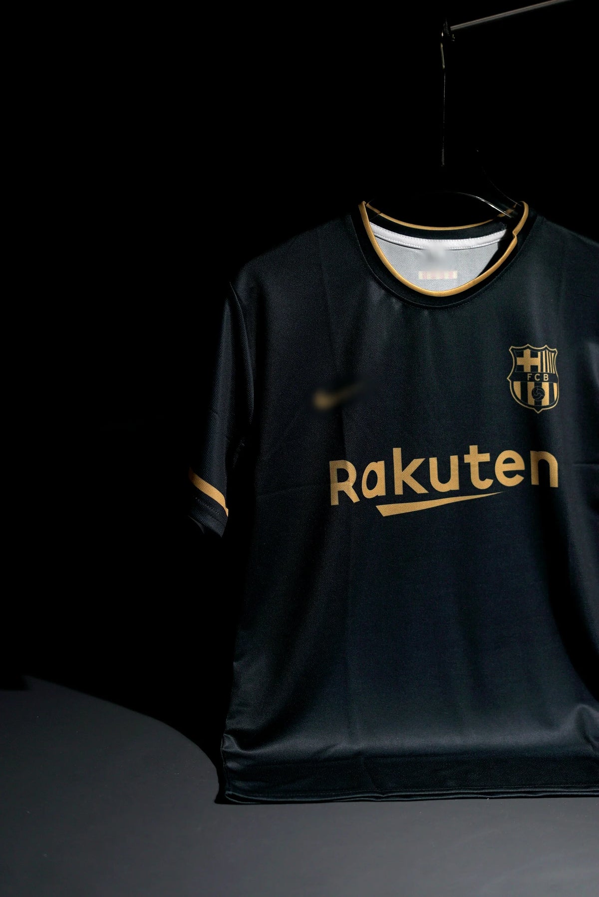 FC Barcelona | LIONEL MESSI #10 | 2020-21 | Away Kit | Rakuten | Retro Design | Black | Regular Fit