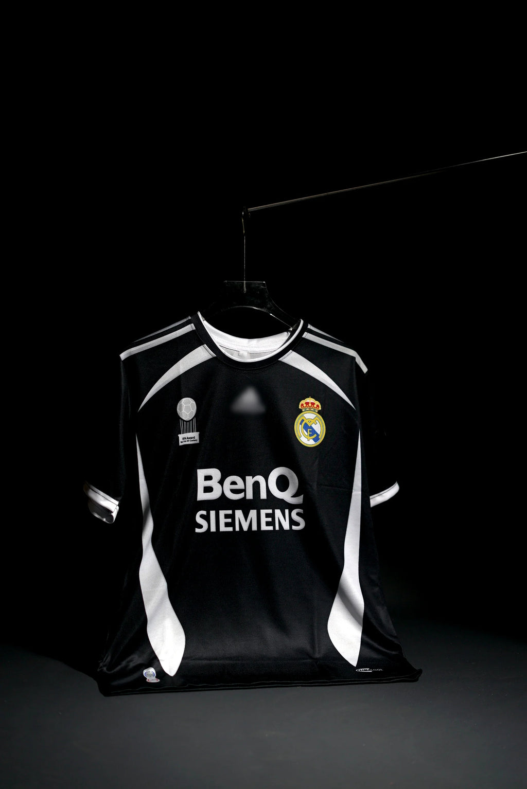 Real Madrid | BECKHAM #23 | 2006 -07 | Away Kit | BenQ | Retro Design | Black | Regular Fit
