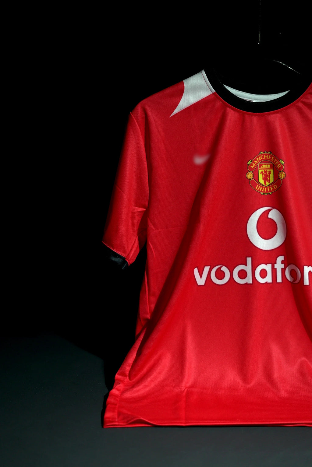 Manchester United FC | CRISTIANO RONALDO #7 | 2004 -05 | Home Kit | Vodafone | Retro Design | Red | Regular Fit