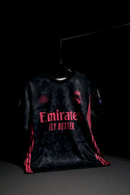 Real Madrid FC | SERGIO RAMOS #4 | 2020-21 | Third Kit | Emirates | Retro Design | Black & Pink | Regular Fit