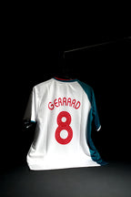 Liverpool FC | GERRARD #8 | 2006-07 | Third Kit | Carlsberg | Retro Design | White | Regular Fit