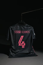 Real Madrid FC | SERGIO RAMOS #4 | 2020-21 | Third Kit | Emirates | Retro Design | Black & Pink | Regular Fit