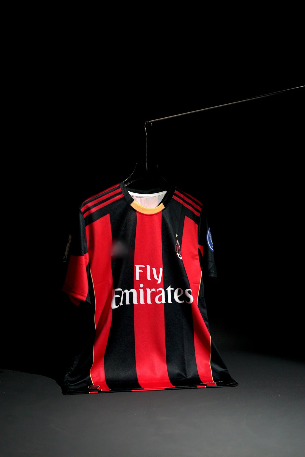 AC Milan | RONALDINHO  #80 | 2008-09 | Home Kit | Fly Emirates | Retro Design | Red & Black | Regular Fit