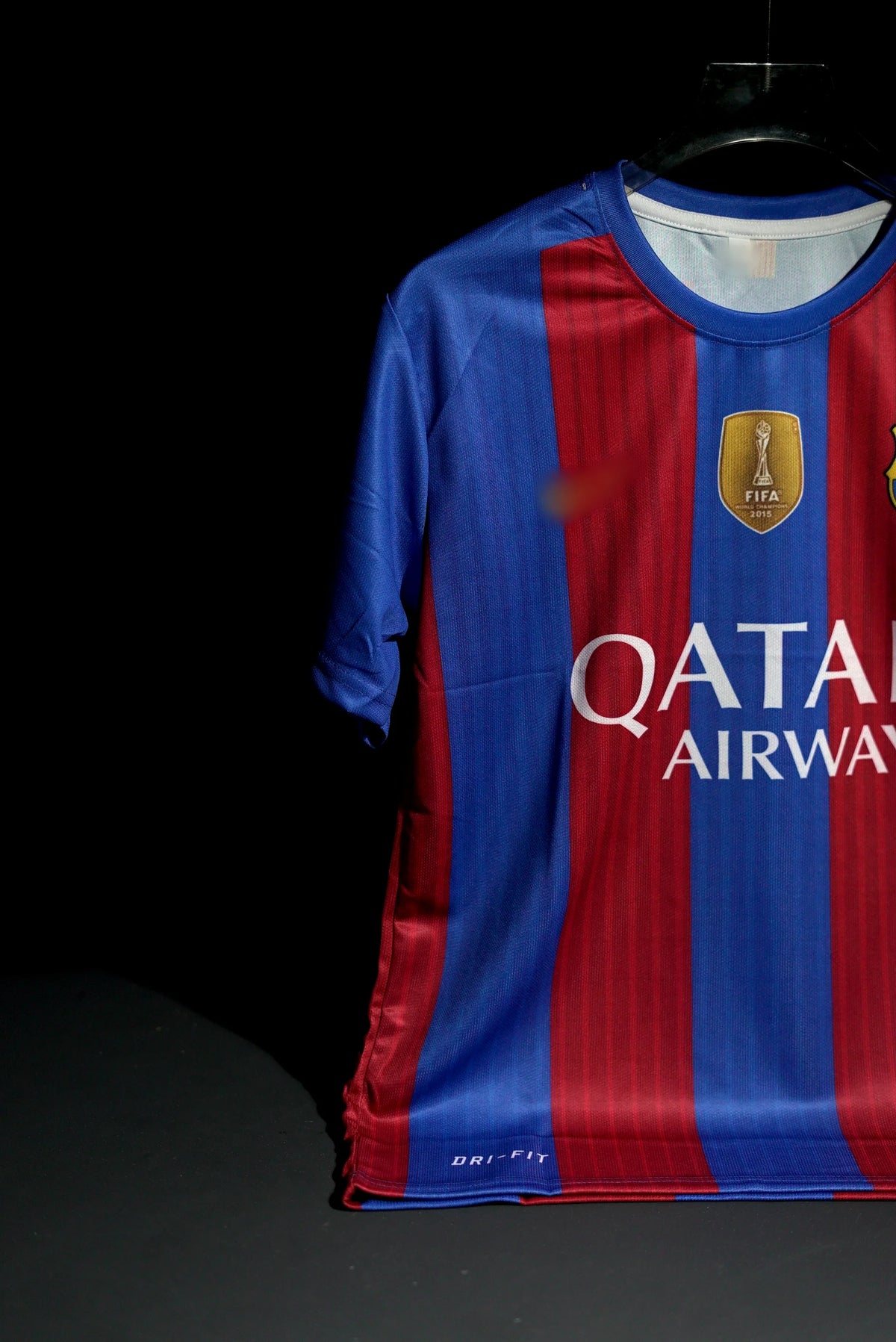Barcelona  FC | LIONEL MESSI #10 | 2016-17 | Home Kit | Qatar Airways | Retro Design | Red & Blue | Regular Fit