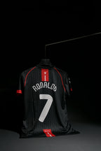 Manchester United | CRISTIANO RONALDO #7 | 2007-08 | Away Kit | AIG | Retro Design | Black | Regular Fit