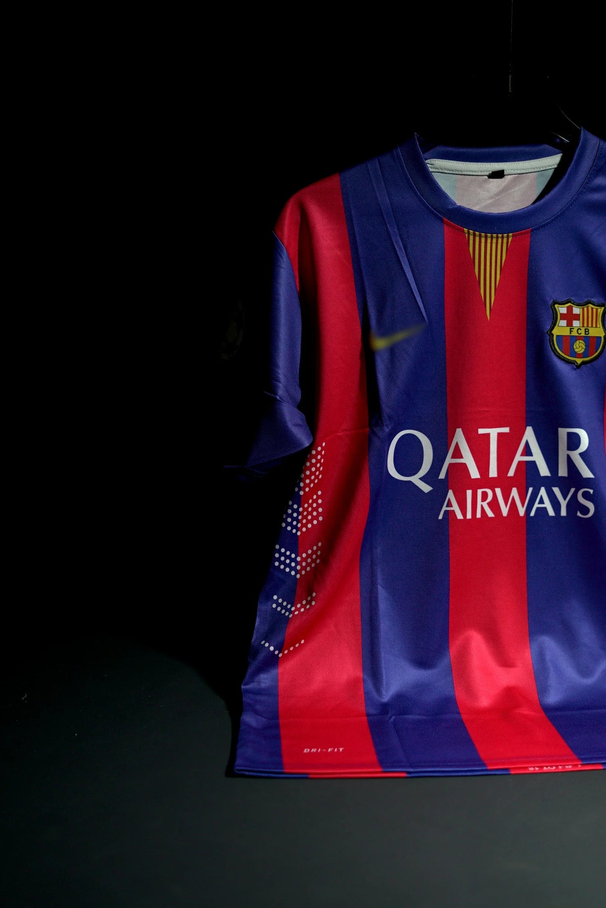 FC Barcelona | NEYMAR JR #11 | 2026-27 | Home Kit | Qatar Airways | Retro Design | Blue & Red | Embroidered Badges | Regular Fit