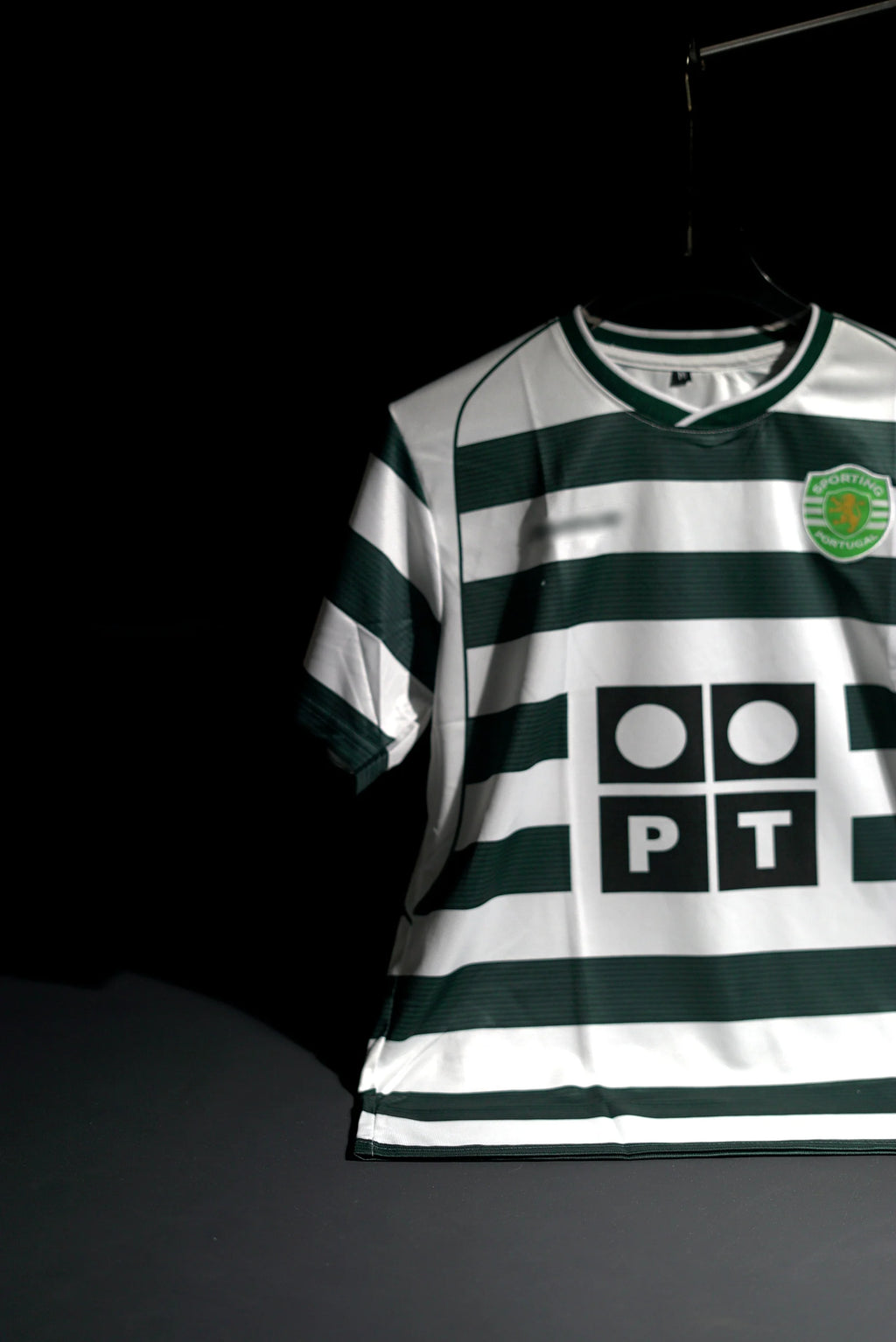 Sporting CP | CRISTIANO RONALDO #28 | 2002-03 | Home Kit | Retro Design | White & Green | Embroidered Badges | V/Cut Neck | Regular Fit