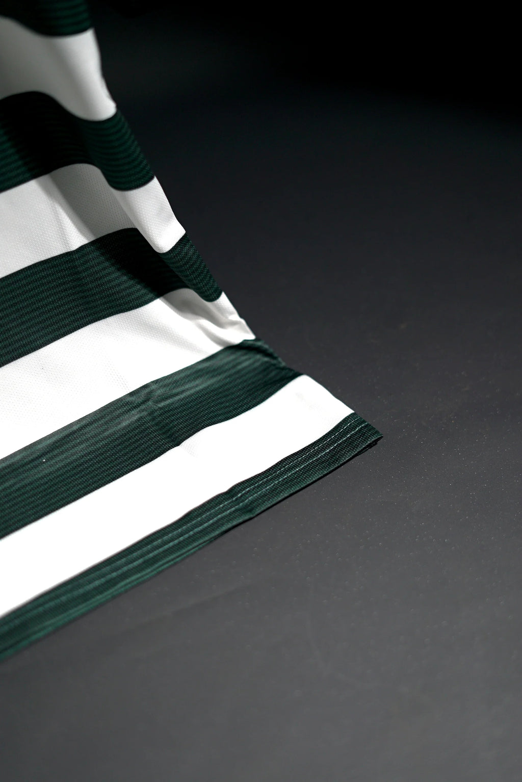 Sporting CP | CRISTIANO RONALDO #28 | 2002-03 | Home Kit | Retro Design | White & Green | Embroidered Badges | V/Cut Neck | Regular Fit