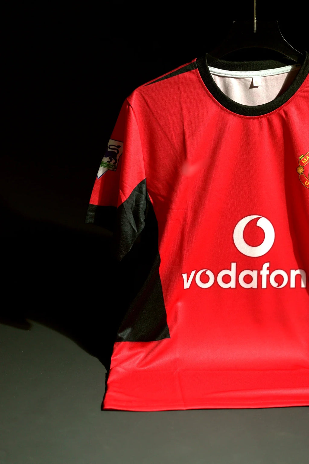 Manchester United FC  | DAVID BECKHAM #7 | 2002-04 | Home Kit | Vodafone | Retro Design | Red | Regular Fit