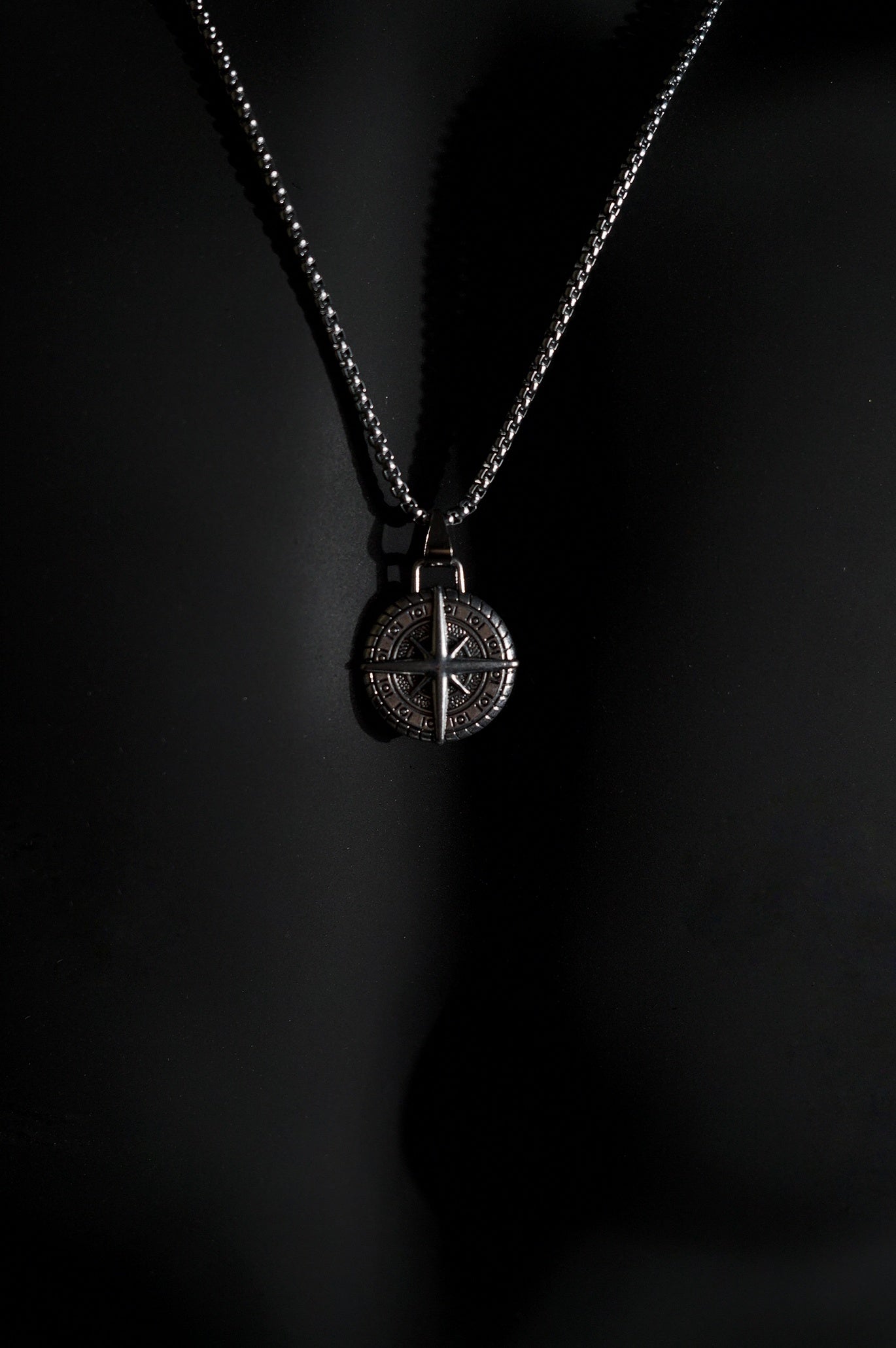 Necklace | Compass Pendant | Men & Women | Anti-tarnish Stainless Steel | Silver Finish | Gothic Adventure Style | Statement Jewellery