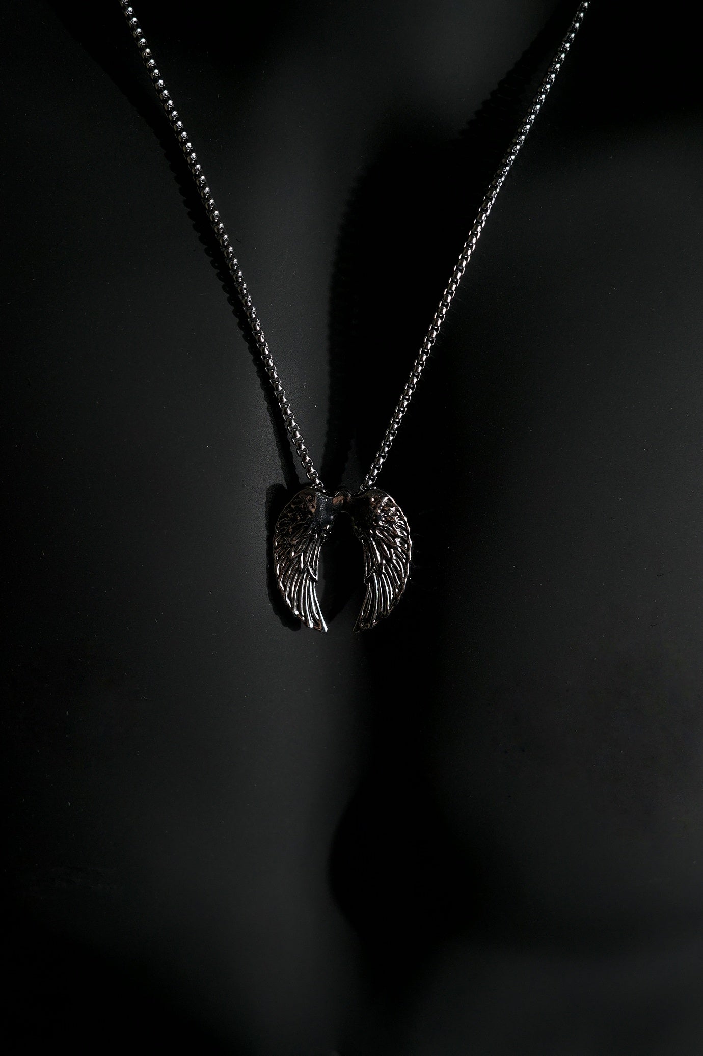 Necklace | Angel Wings Pendant | Men & Women | Anti-tarnish Stainless Steel | Silver Finish | Gothic Style | Statement Jewellery