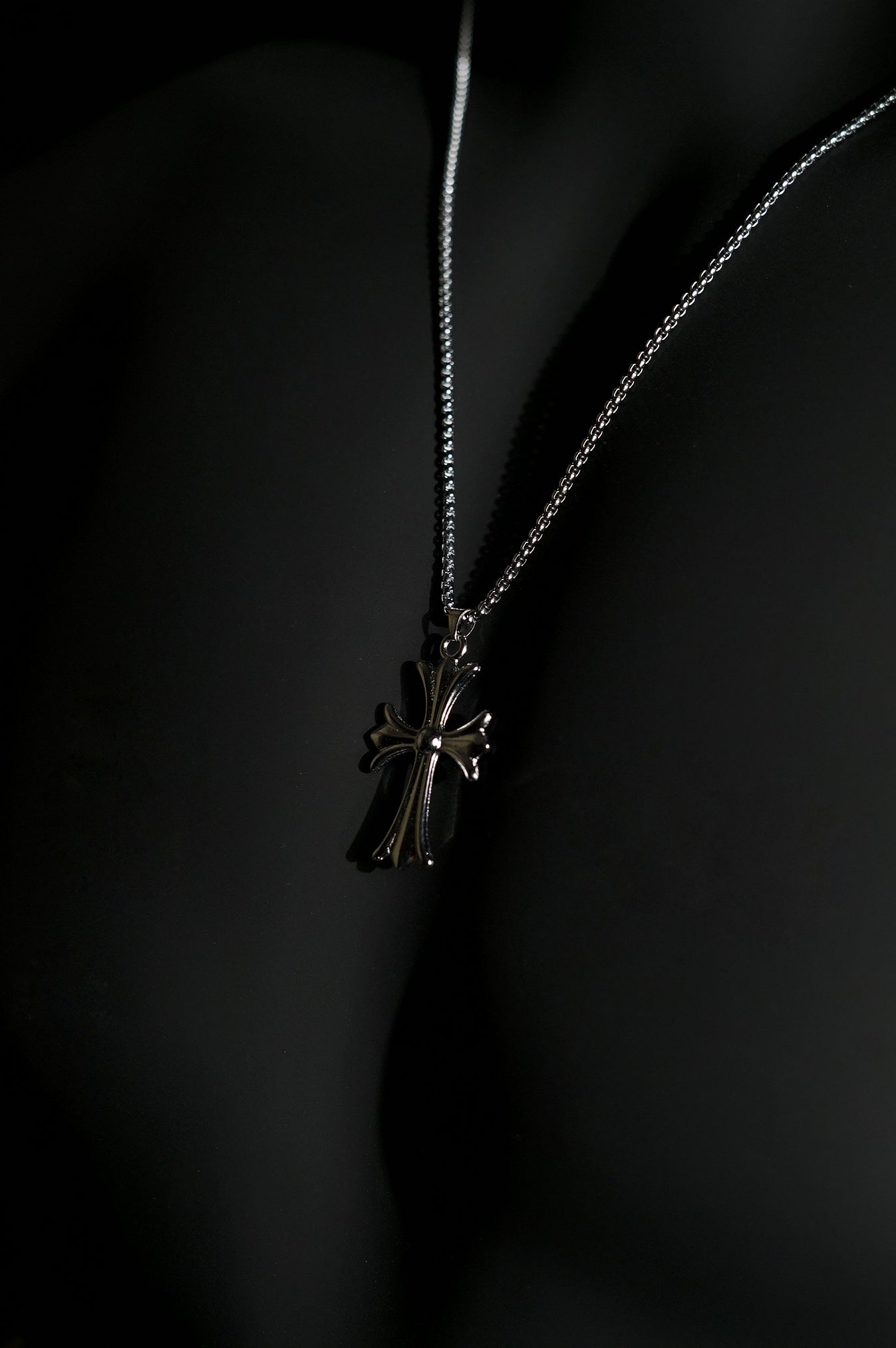Necklace | Cross Pendant | Men & Women | Anti-tarnish Stainless Steel | Silver Finish | Gothic Cross Design | Statement Jewellery