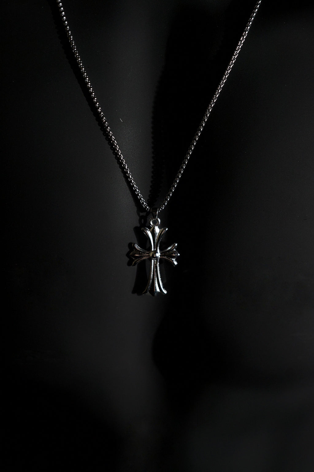 Necklace | Cross Pendant | Men & Women | Anti-tarnish Stainless Steel | Silver Finish | Gothic Cross Design | Statement Jewellery