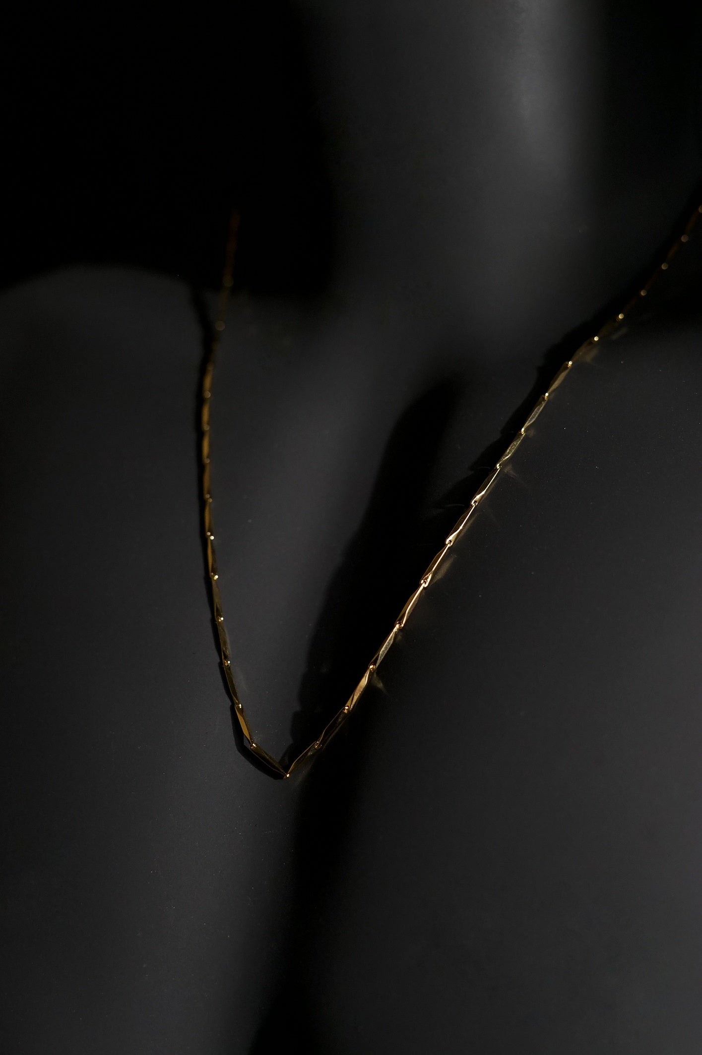 Necklace | Rice Chain | Men & Women | Anti-tarnish Stainless Steel | Gold Finish | Gothic Design | Statement Jewellery