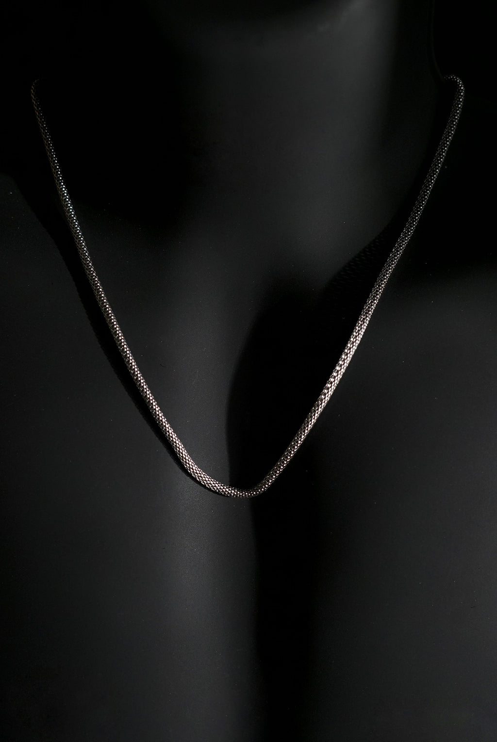 Necklace | Rounded Snake Chain | Men & Women | Anti-tarnish Stainless Steel | Silver Finish | Minimalist Style | Statement Jewellery