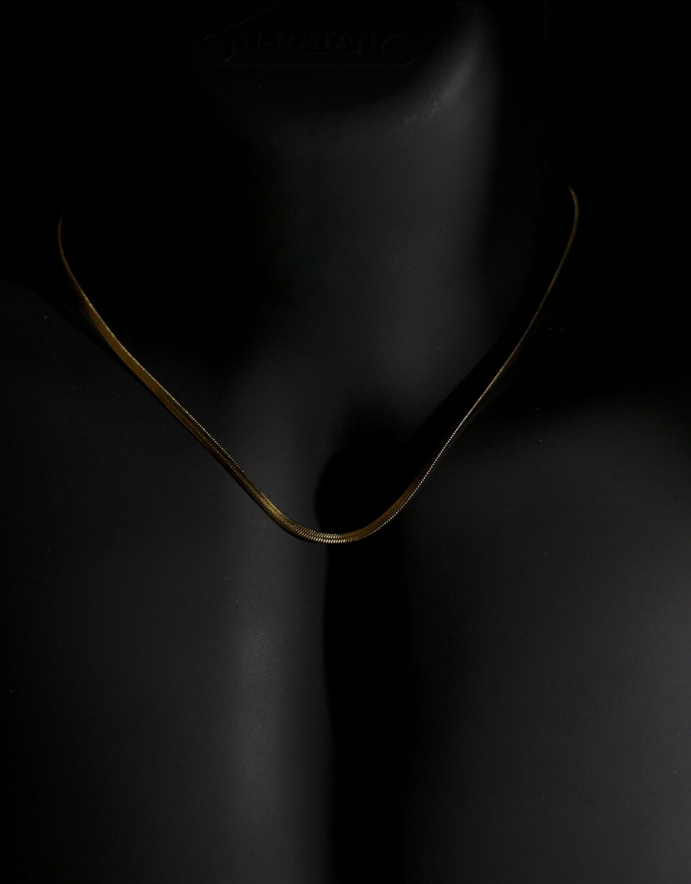 Necklace | Snake Chain | Men & Women | Anti-Tarnish Stainless Steel | Gold Finish | Minimalist Style | Statement Jewellery