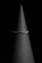 Bracelet | Single Strand | Curb Chain Links | Lobster Clasp | Men & Women | Stainless Steel | Silver Finish | Minimalist Statement Style