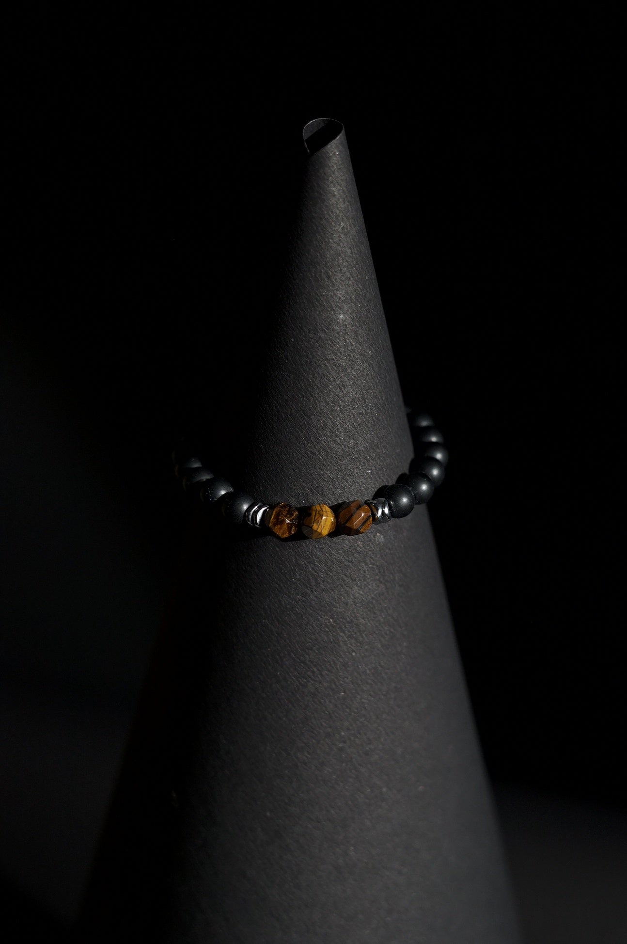 Bracelet | Single Strand | Round Beads | Matte Black Beads with Faceted Tiger's Eye Accent Beads | Men & Women | Beaded Design | Matte Finish | Minimalist Style