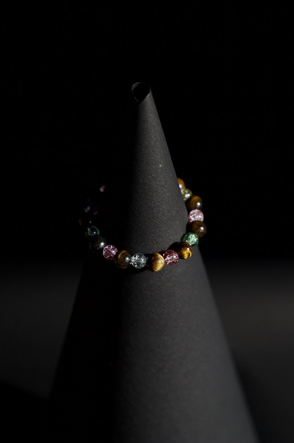 Bracelet | Single Strand | Round Beads | Tiger's Eye Beads with Multicolor Crackle Quartz Accent Beads | Men & Women | Beaded Design | Polished Finish | Eclectic Style