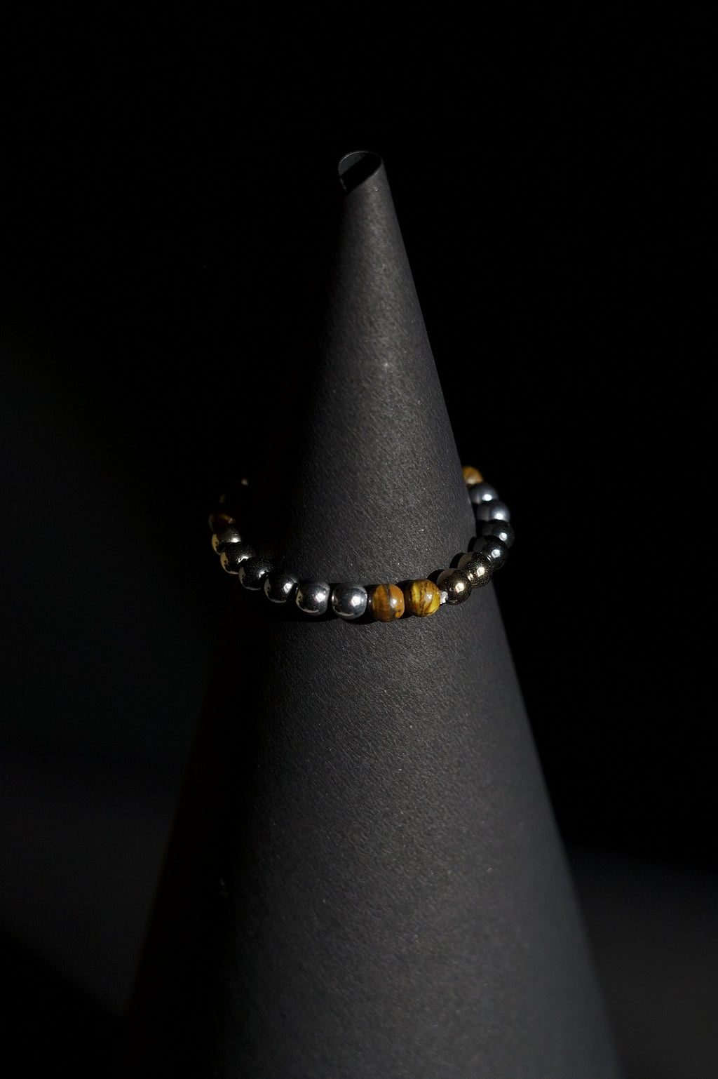 Bracelet | Single Strand | Round Beads | Metallic Hematite Beads with Tiger's Eye Accent Beads | Men & Women | Beaded Design | Polished & Metallic Finish | Minimalist Style