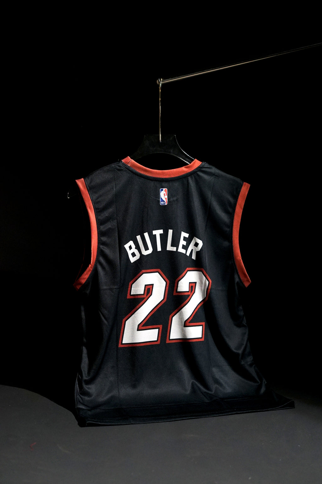 NBA | Miami Heat | JIMMY BUTLER #22 | 2021 | Icon Edition | Black | Sleeveless Kit