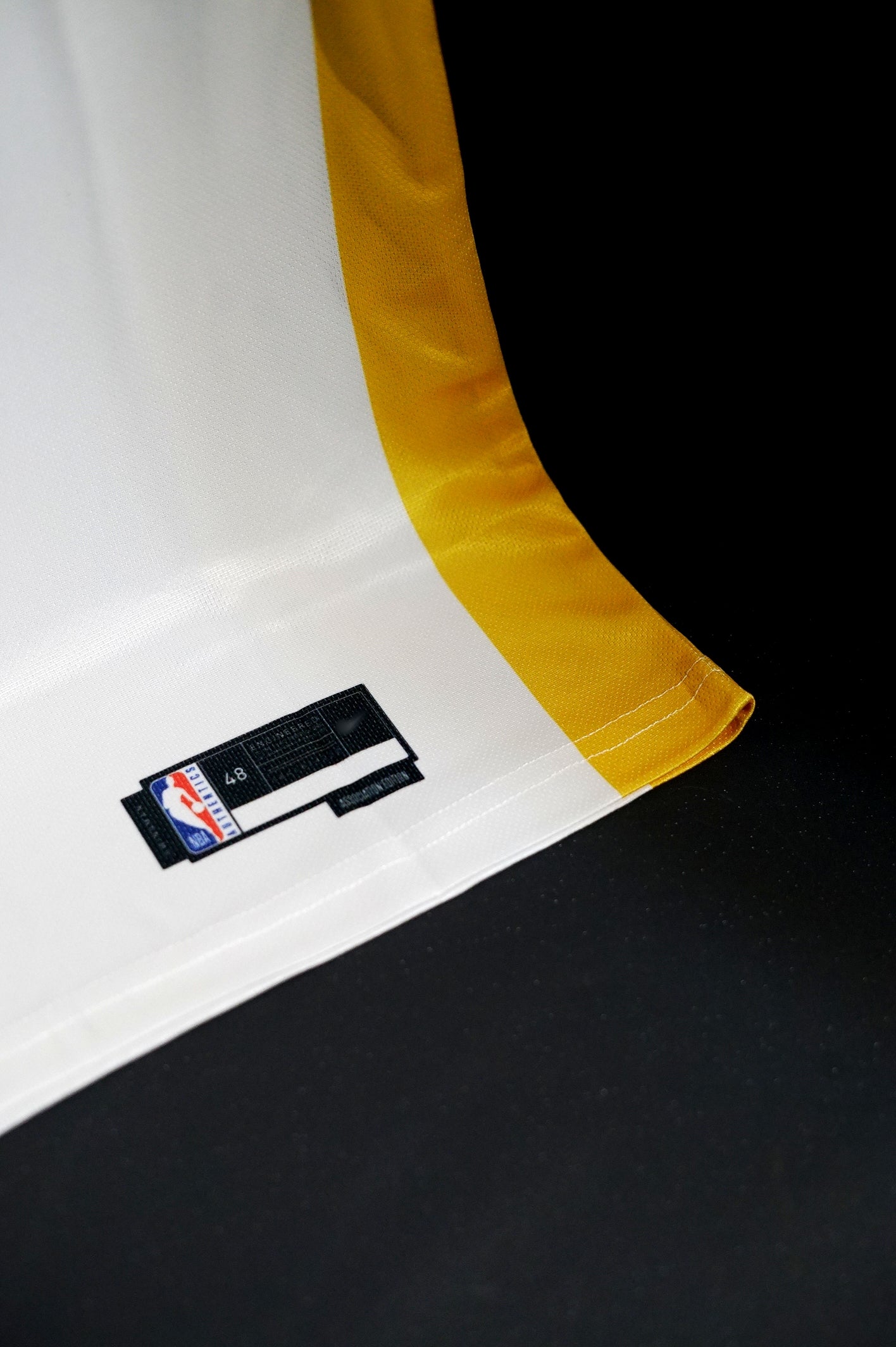 NBA | Golden State Warriors | STEPHEN CURRY #30 | 2019-20 | Association Edition | White | Sleeveless Kit