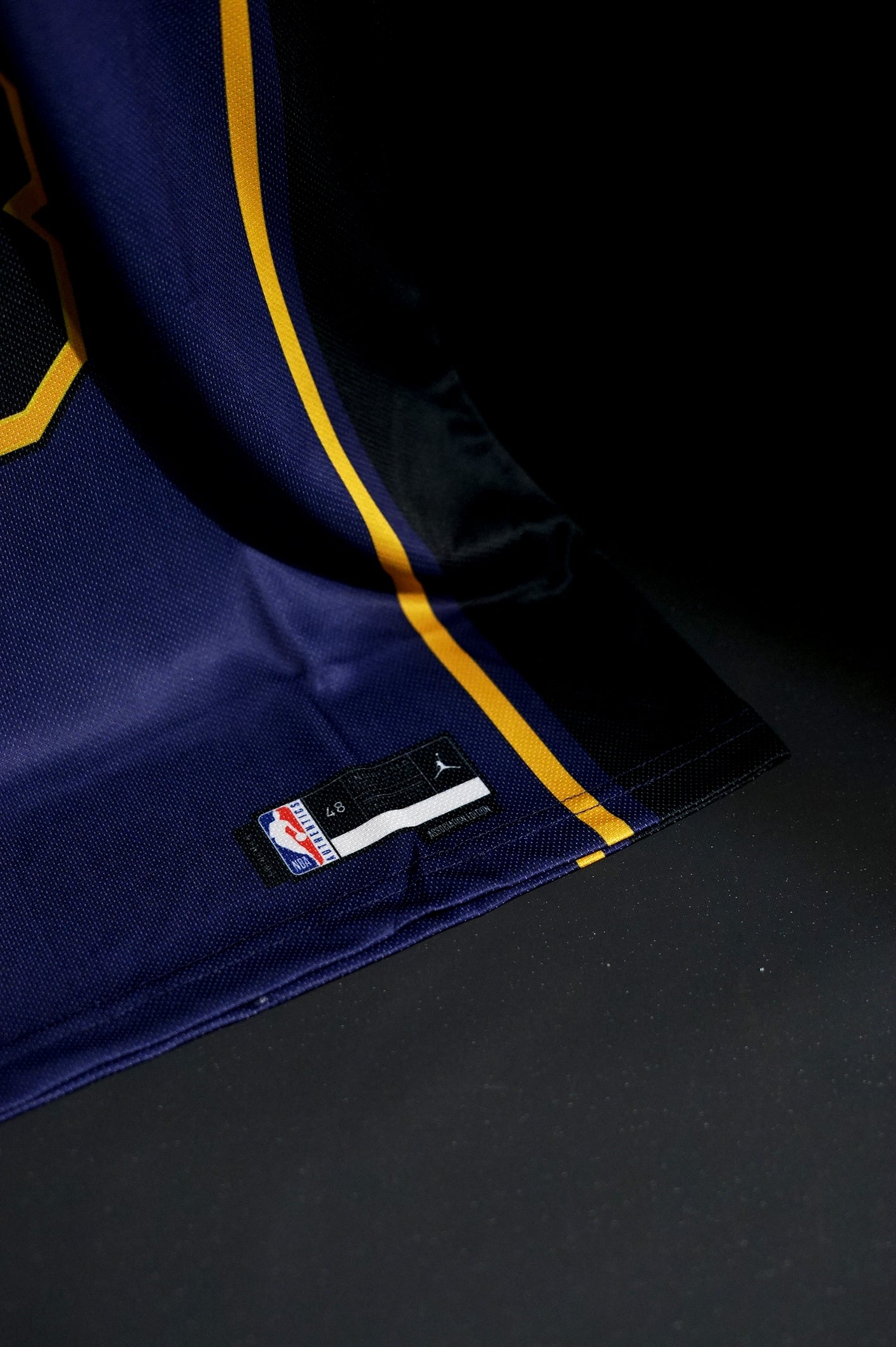 NBA | Los Angeles Lakers | LEBRON JAMES #23 | 2025-26 | Statement Edition | Navy Blue | Sleeveless Kit