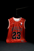 NBA | Chicago Bulls | MICHAEL JORDAN #23 | 1996-98 | Icon Edition | Red | Sleeveless Kit