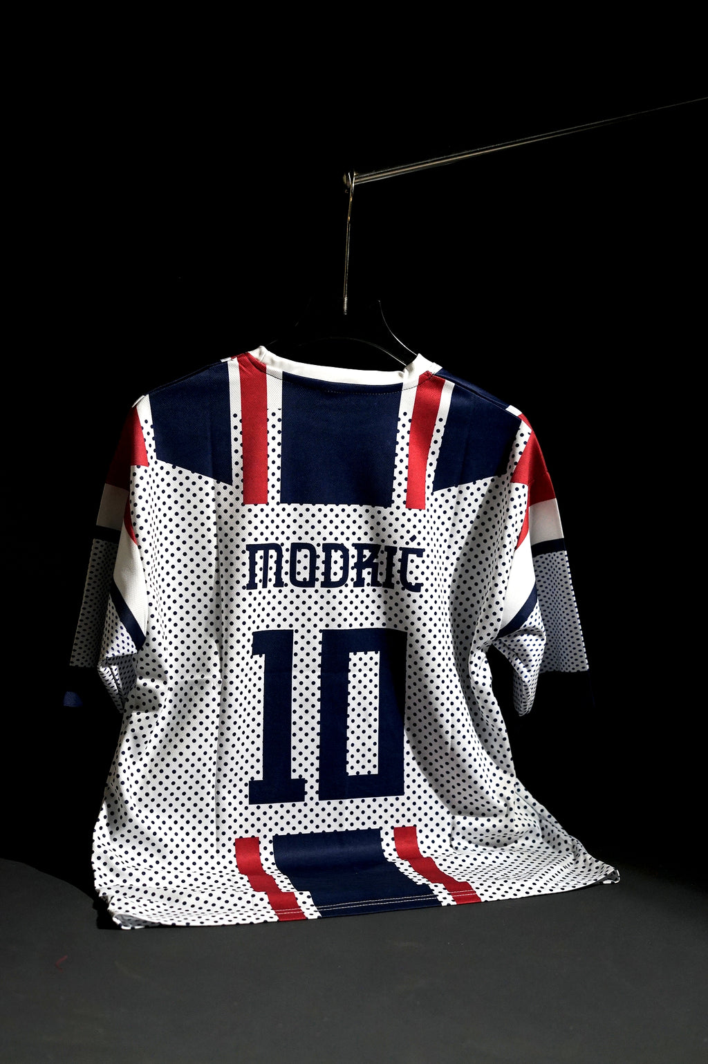 Croatia | LUKA MODRIC #10 | 2026 | Special Kit | White & Navy Blue | Oversized Fit