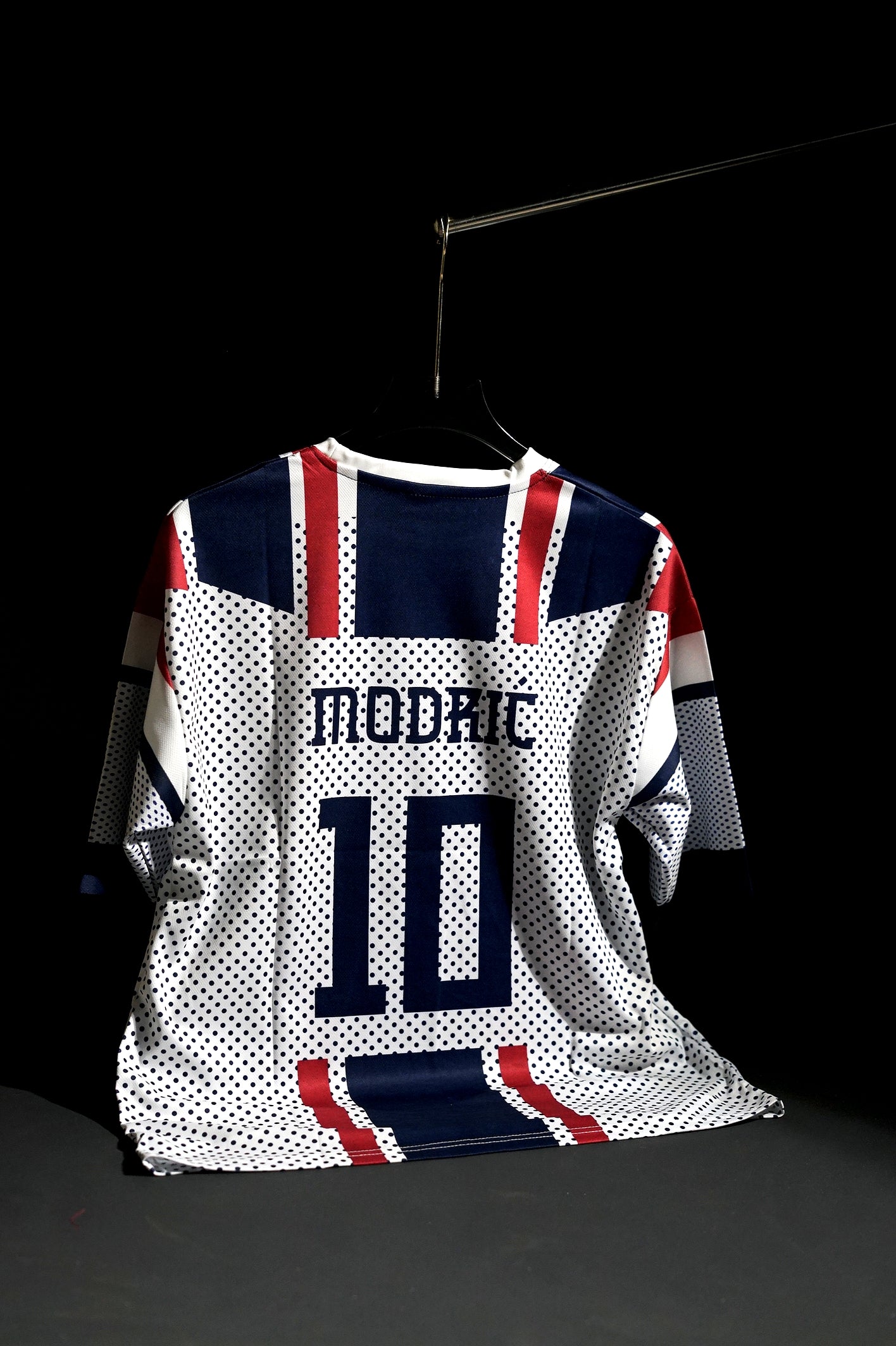 Croatia | LUKA MODRIC #10 | 2026 | Special Kit | White & Navy Blue | Oversized Fit