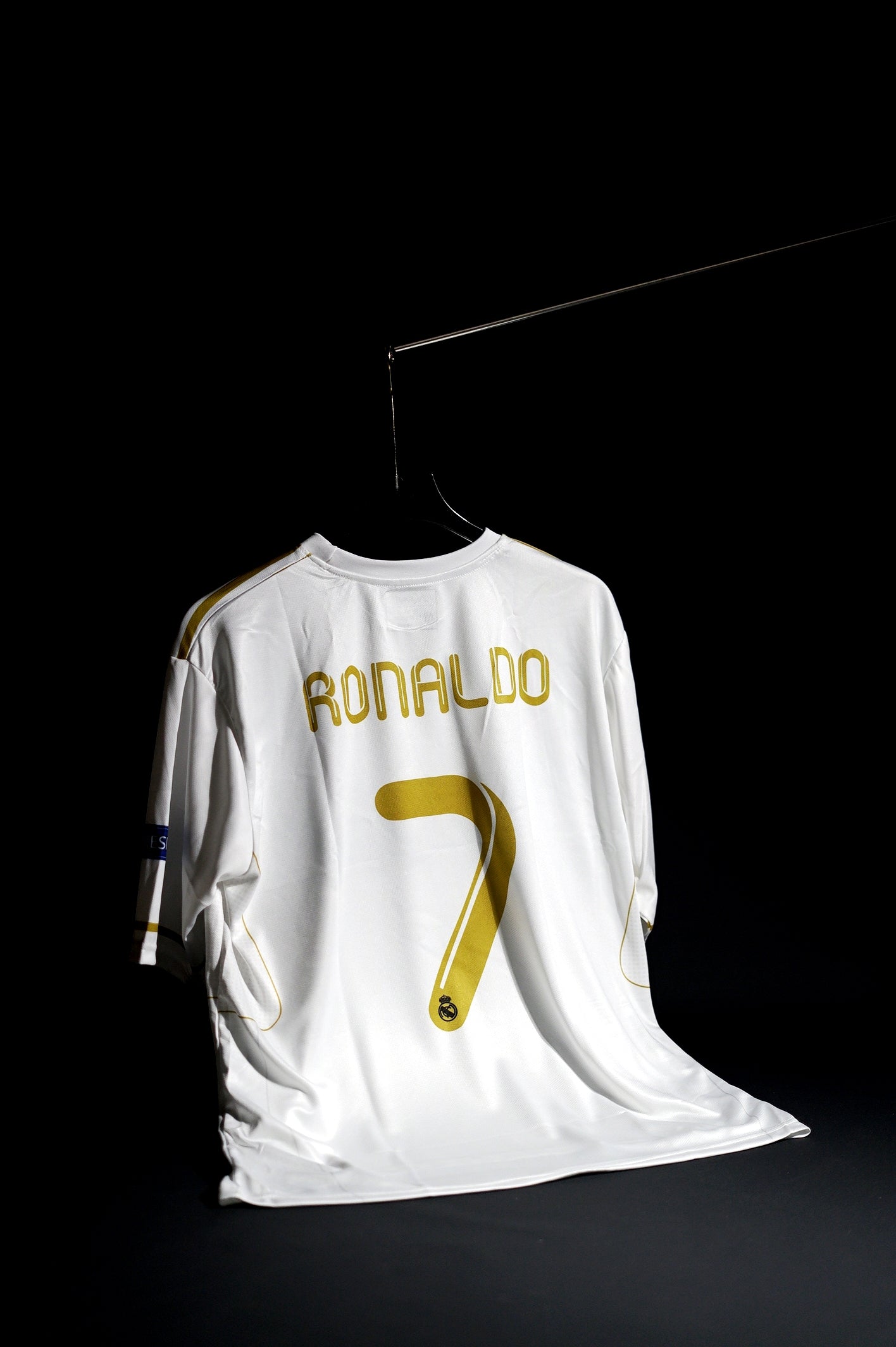 Real Madrid FC | CRISTIANO RONALDO #7 | 2011-12 | Home Kit | Retro Design | White | Oversized Fit