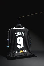 Chelsea FC | TORRES #9 | 2011-12 | Away Kit | Retro Design | Black & Blue | Oversized  Fit