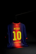FC Barcelona | LIONEL MESSI #10 | 2012-13 | Home Kit | Retro Design | Red & Blue | Oversized Fit