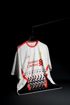 Liverpool FC | GERRARD #8 | 2013-14 | Away Kit | Retro Design | White Red & Black | Oversized Fit