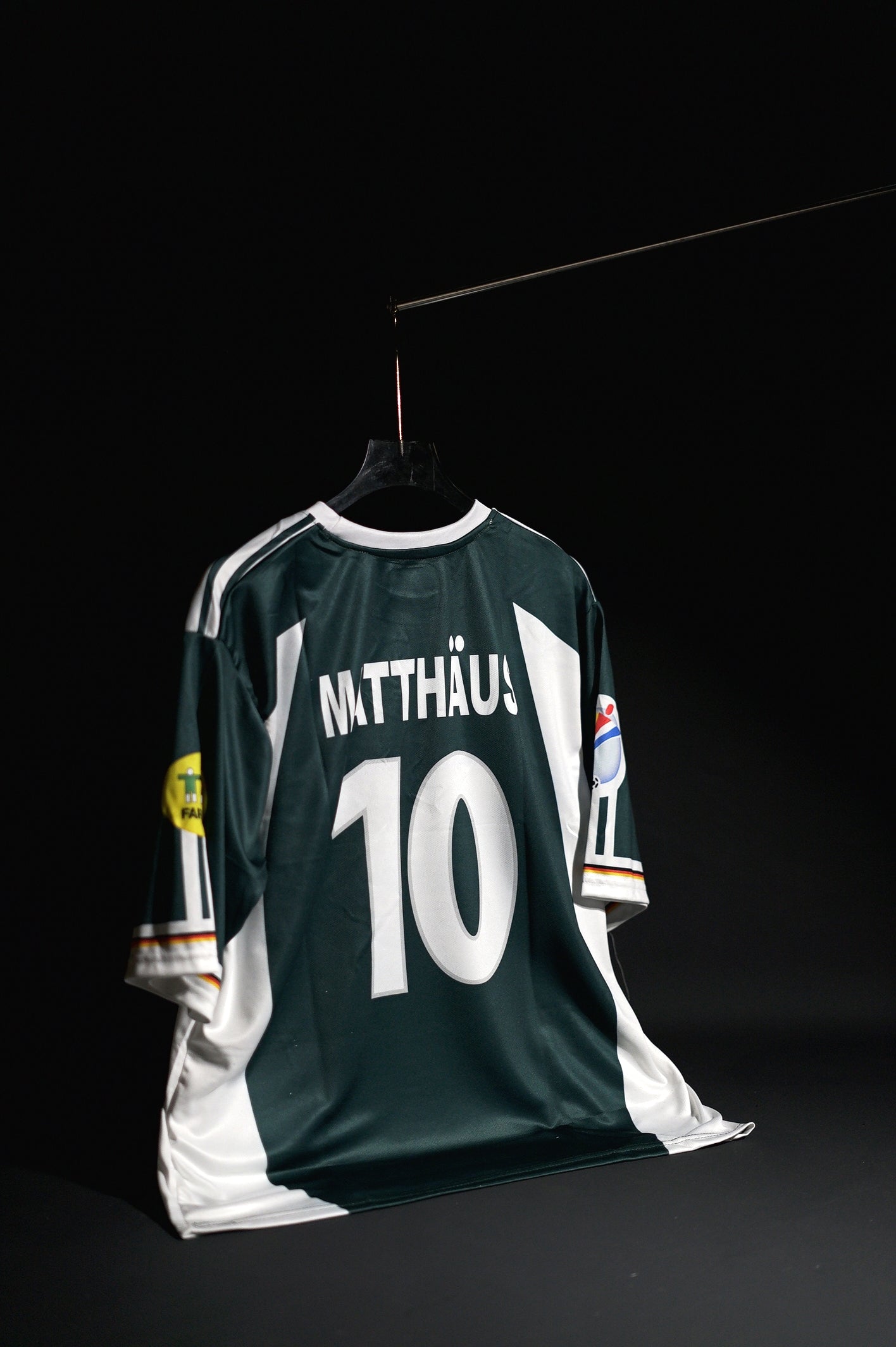 Germany | MATTHAUS #10 | 2000-01 | Away Kit | Retro Design | Green & White | Oversized Fit